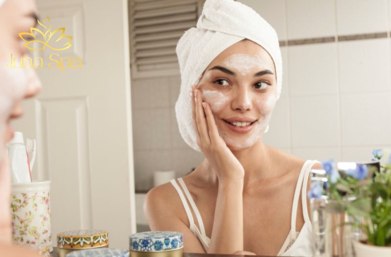 Bật mí 5 bước skincare giúp da căng bóng như gái Hàn trong mùa hè oi bức!