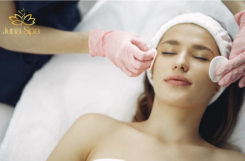 chăm sóc da chuyên sâu tại spa