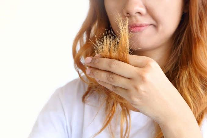 Sau khi tẩy tóc nên chăm sóc như thế nào