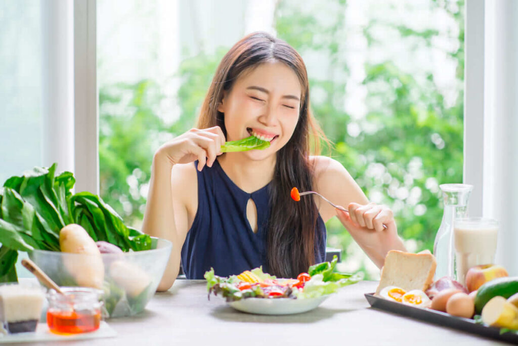 ăn uống sinh hoạt hợp lý