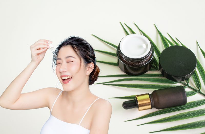 sử dụng sản phẩm trị mụn