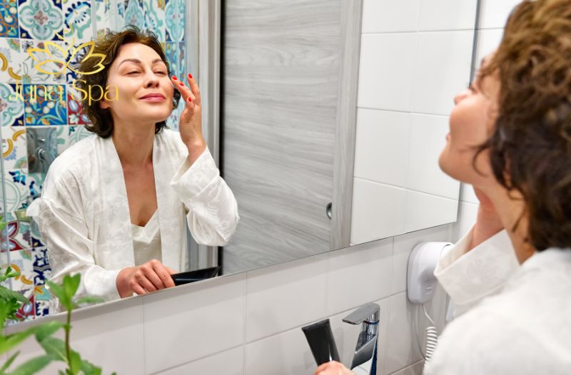 Cách chăm sóc da và giảm nám khi bước vào độ tuổi trung niên