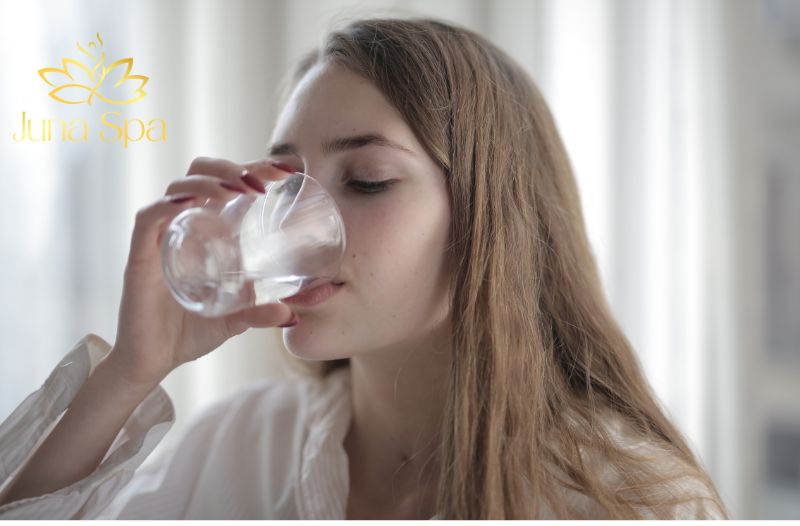 Không uống đủ nước và mất cân bằng điện giải