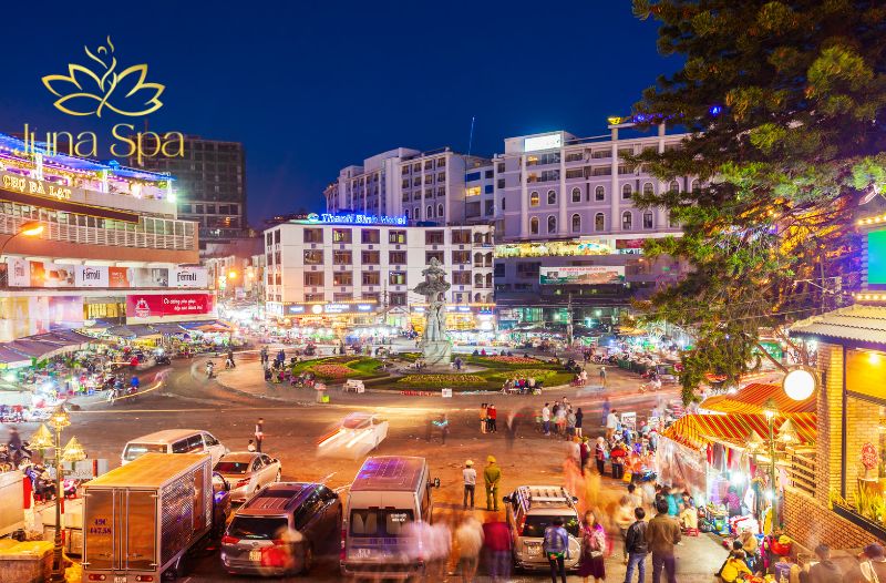 chợ đêm đà lạt