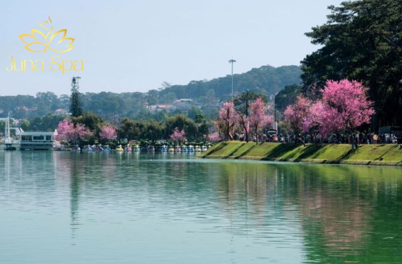 hồ xuân hương đà lạt