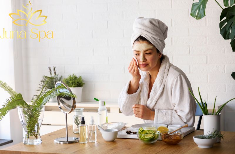 Dưỡng ẩm đúng cách: Bước cốt lõi trong chu trình chăm sóc da trong môi trường máy lạnh