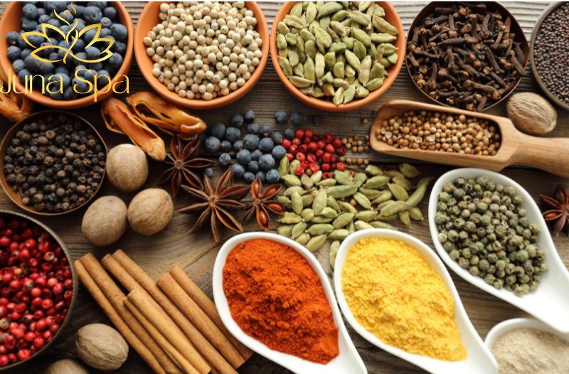 Các gia vị nặng mùi