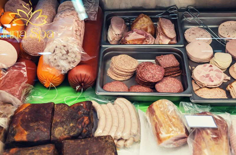 Thức ăn chế biến sẵn