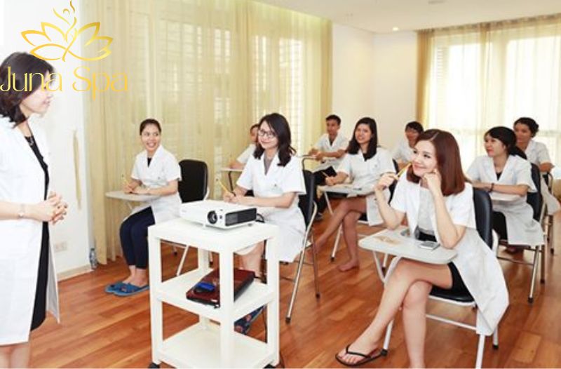 Những tâm lý cần chuẩn bị trước khi bước chân vào ngành làm đẹp