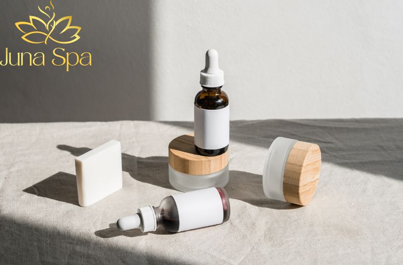 Chọn mỹ phẩm phù hợp cho da mụn để tránh gây kích ứng