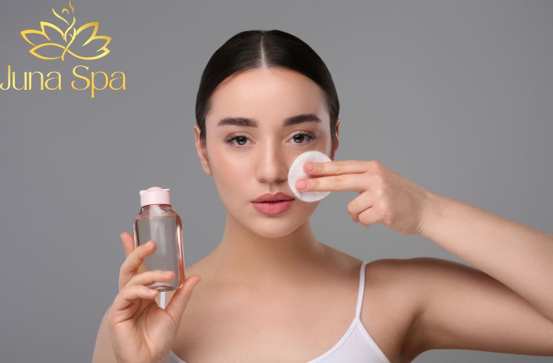 Không tẩy trang trước khi ngủ