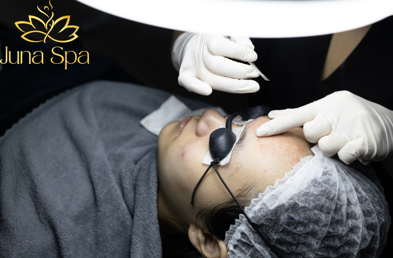 Giao tiếp và tư vấn chuyên nghiệp trong môi trường spa thực tế