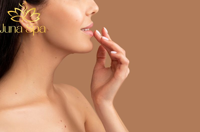 Dưỡng ẩm môi đúng cách - chìa khóa cho đôi môi căng mọng