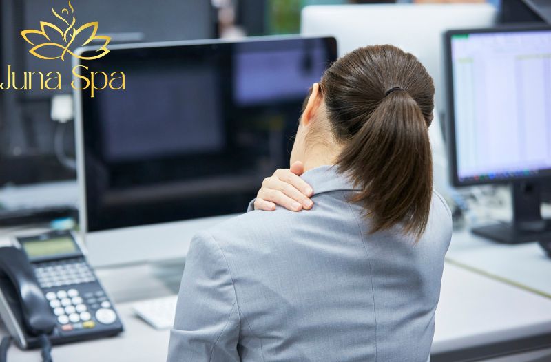 Các cách hạn chế đau mỏi cổ vai gáy dành cho dân văn phòng