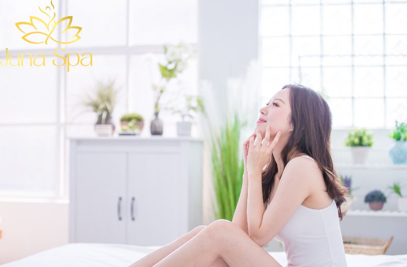 Vì sao nước muối sinh lý có thể gây hại cho da