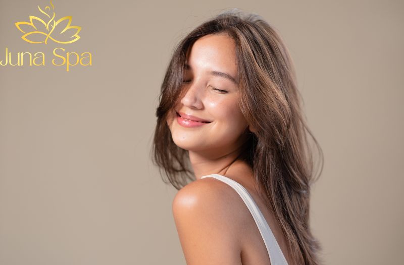 Chăm sóc da trong chu kỳ kinh nguyệt: Điều chỉnh routine theo từng giai đoạn