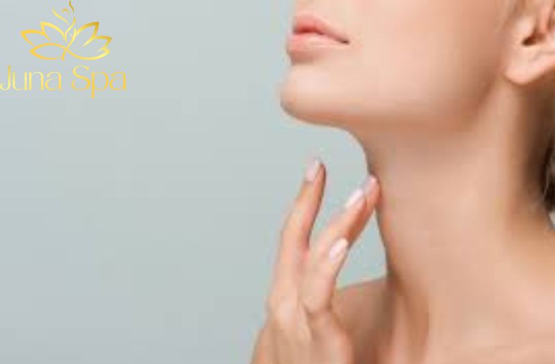 Tẩy tế bào chết cho da cổ 