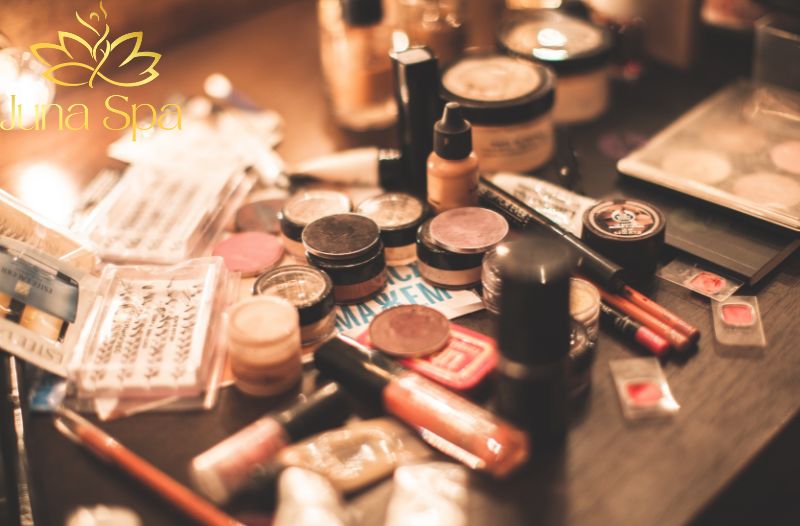 Cẩn trọng với mỹ phẩm mua trôi nổi trên mạng