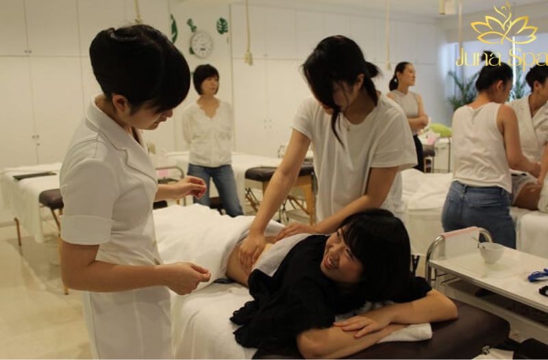 Học spa có thể vừa học vừa làm không