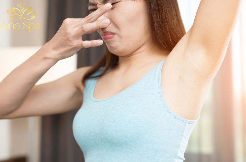 Những hoạt động nào dễ tăng mùi hôi cơ thể