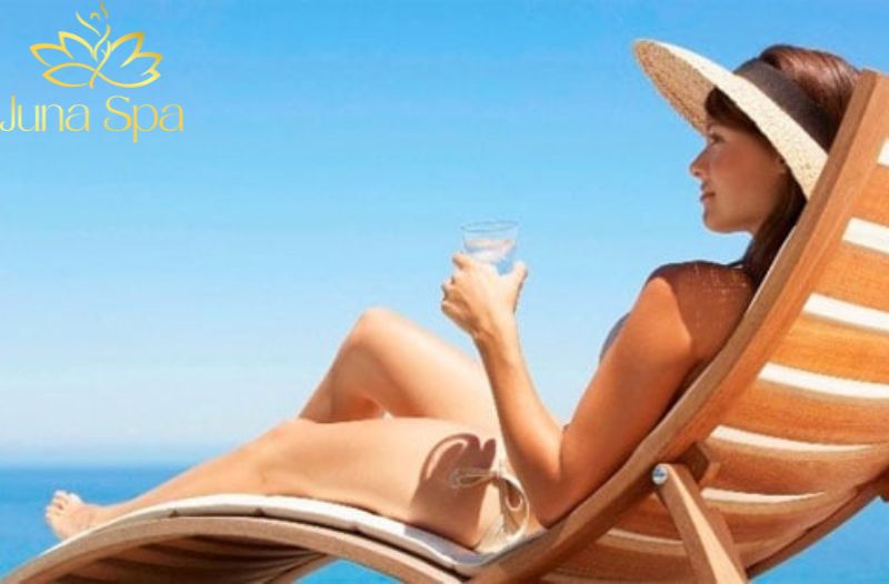 Tắm nắng như thế nào để hạn chế ảnh hưởng đến da