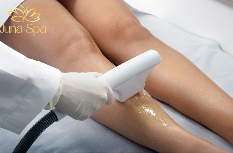 Điều gì xảy ra nếu triệt lông quá sát ngày đi biển