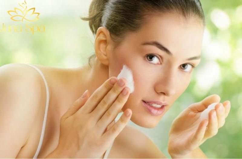 Thói quen sinh hoạt cũng ảnh hưởng đến độ sáng của da