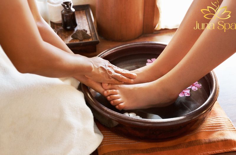 Những ai nên massage foot thường xuyên